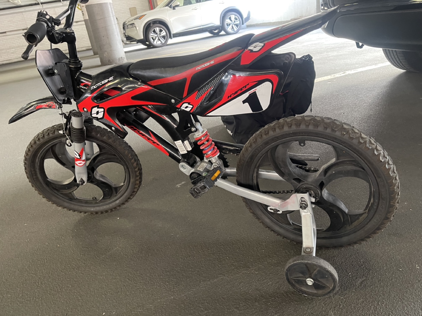 Motobike Kids Bike w/ Training Wheels - photo 2