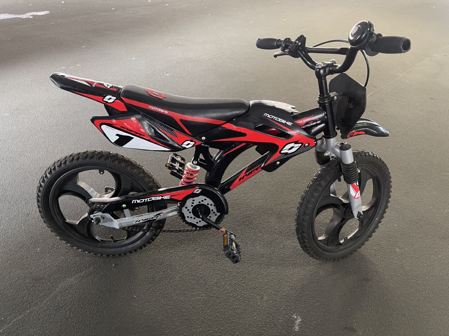 Motobike Kids Bike w/ Training Wheels