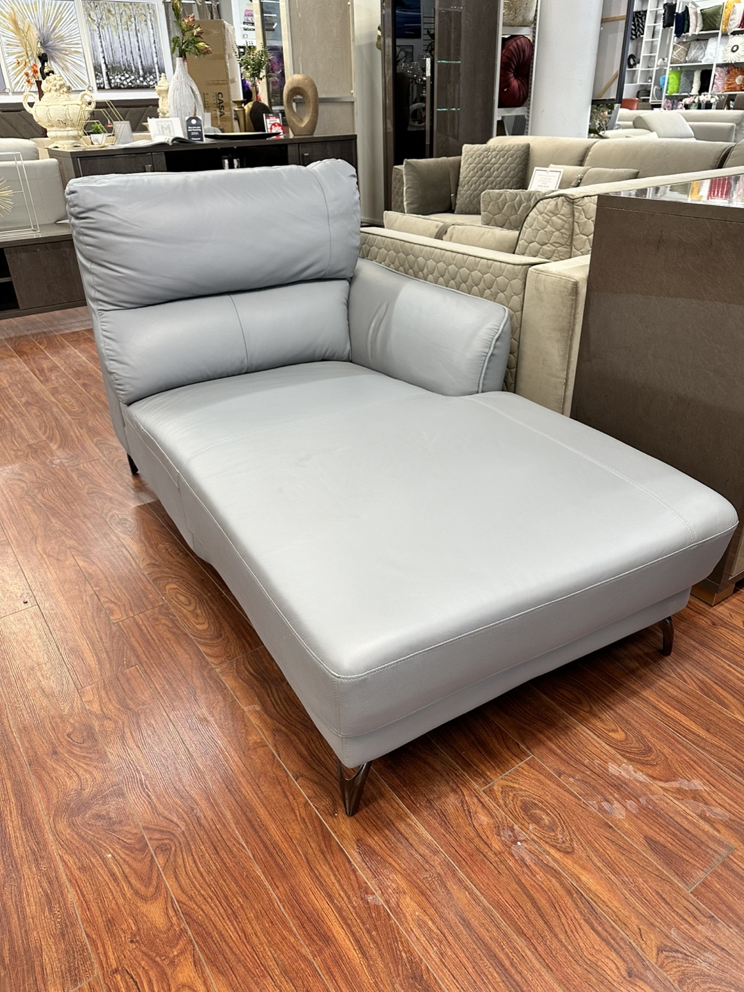 Leather Chaise Lounge - photo 2