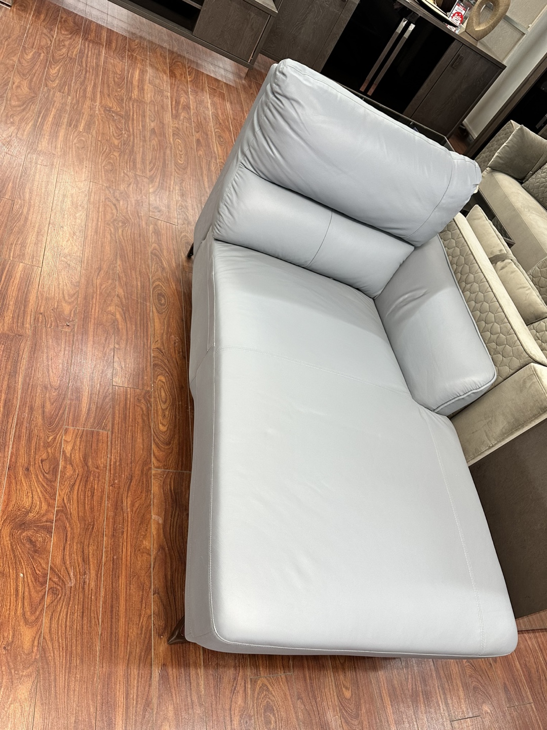 Leather Chaise Lounge