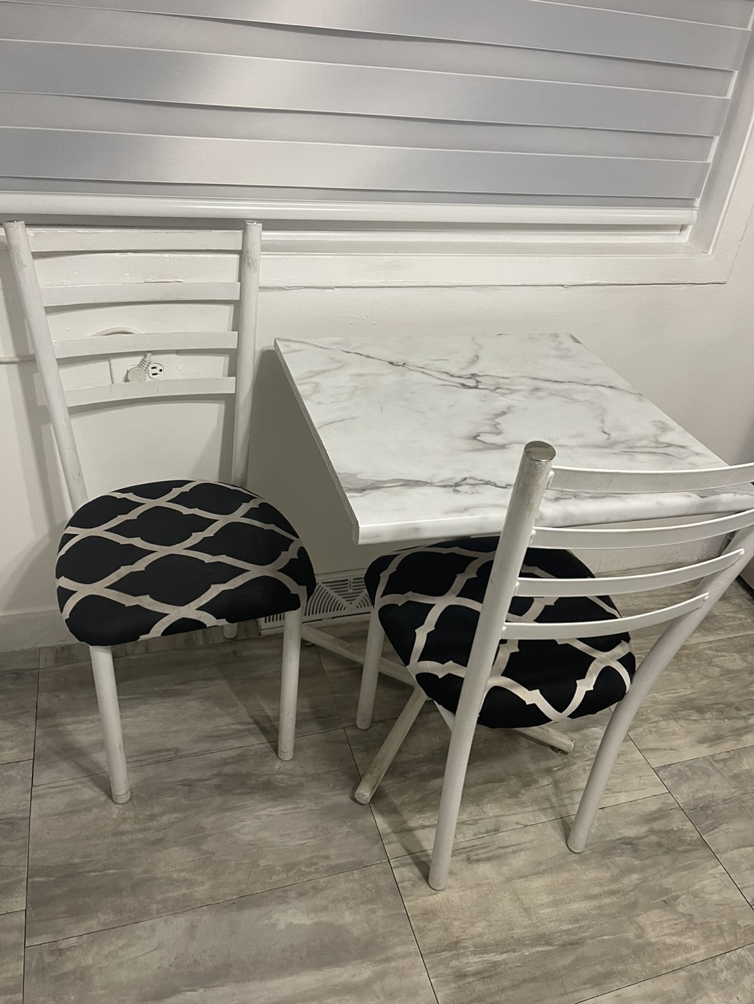 White Folding Table - photo 2