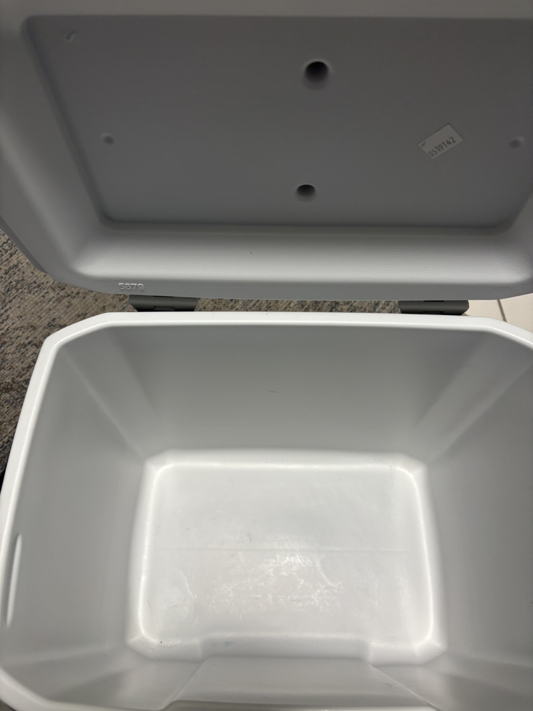 Coleman Excursion 30 Quart Cooler - photo 3