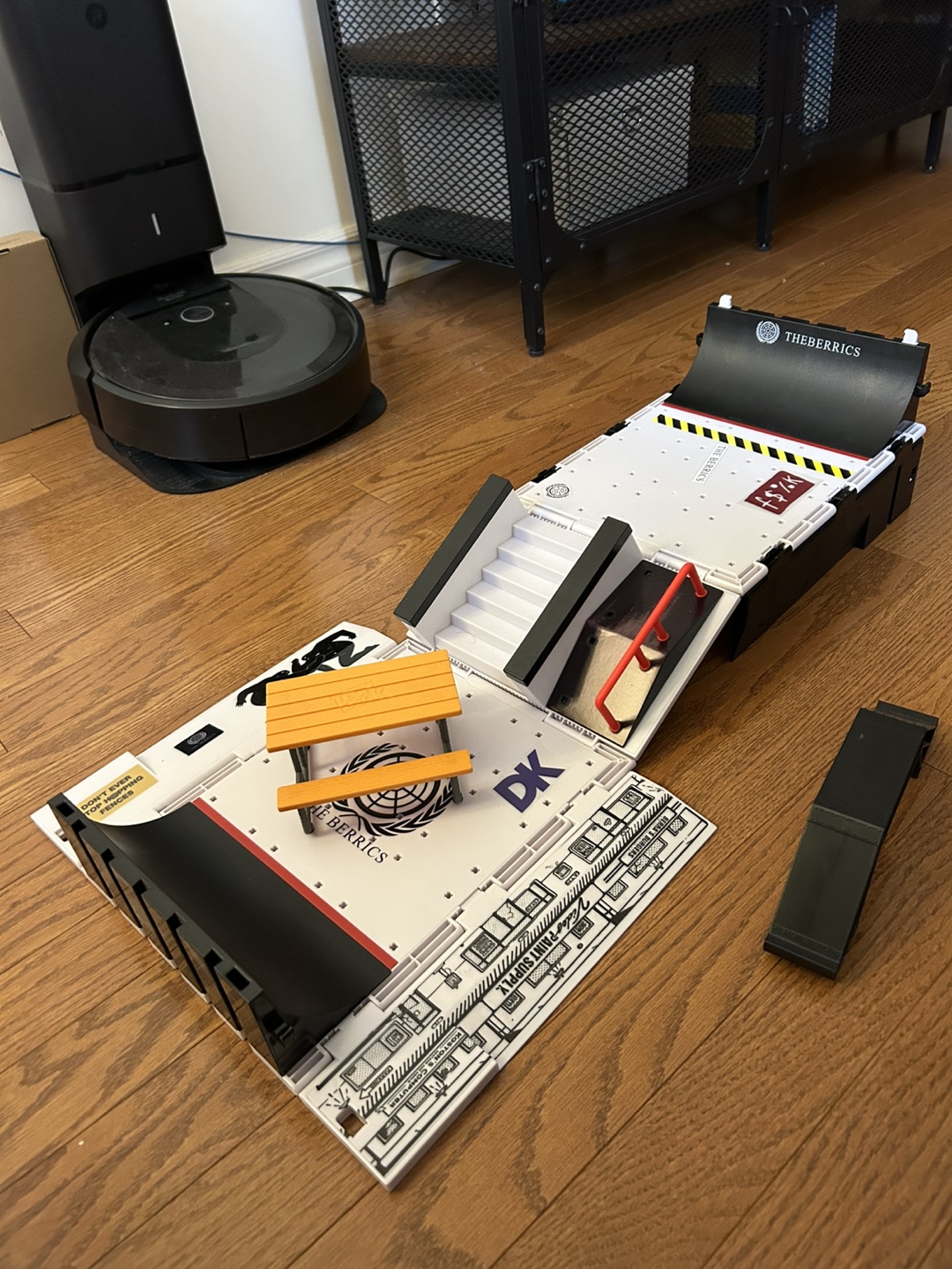 Tech Deck - The Berrics Fingerboard Skatepark