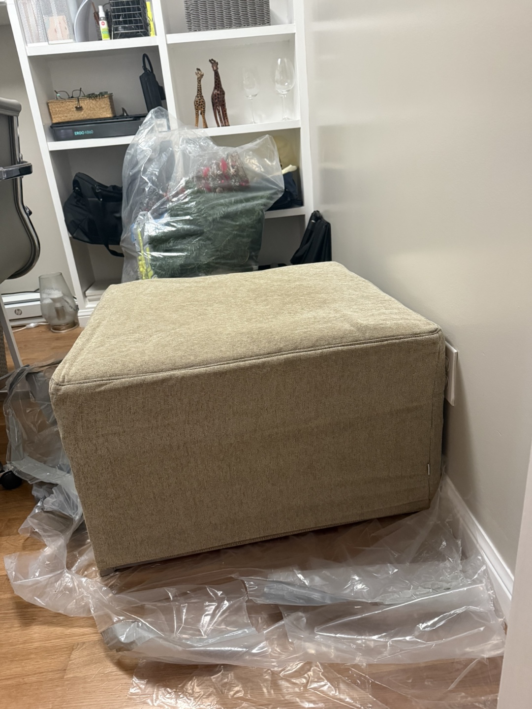 Pull-Out Sofa Bed Ottoman - photo 2