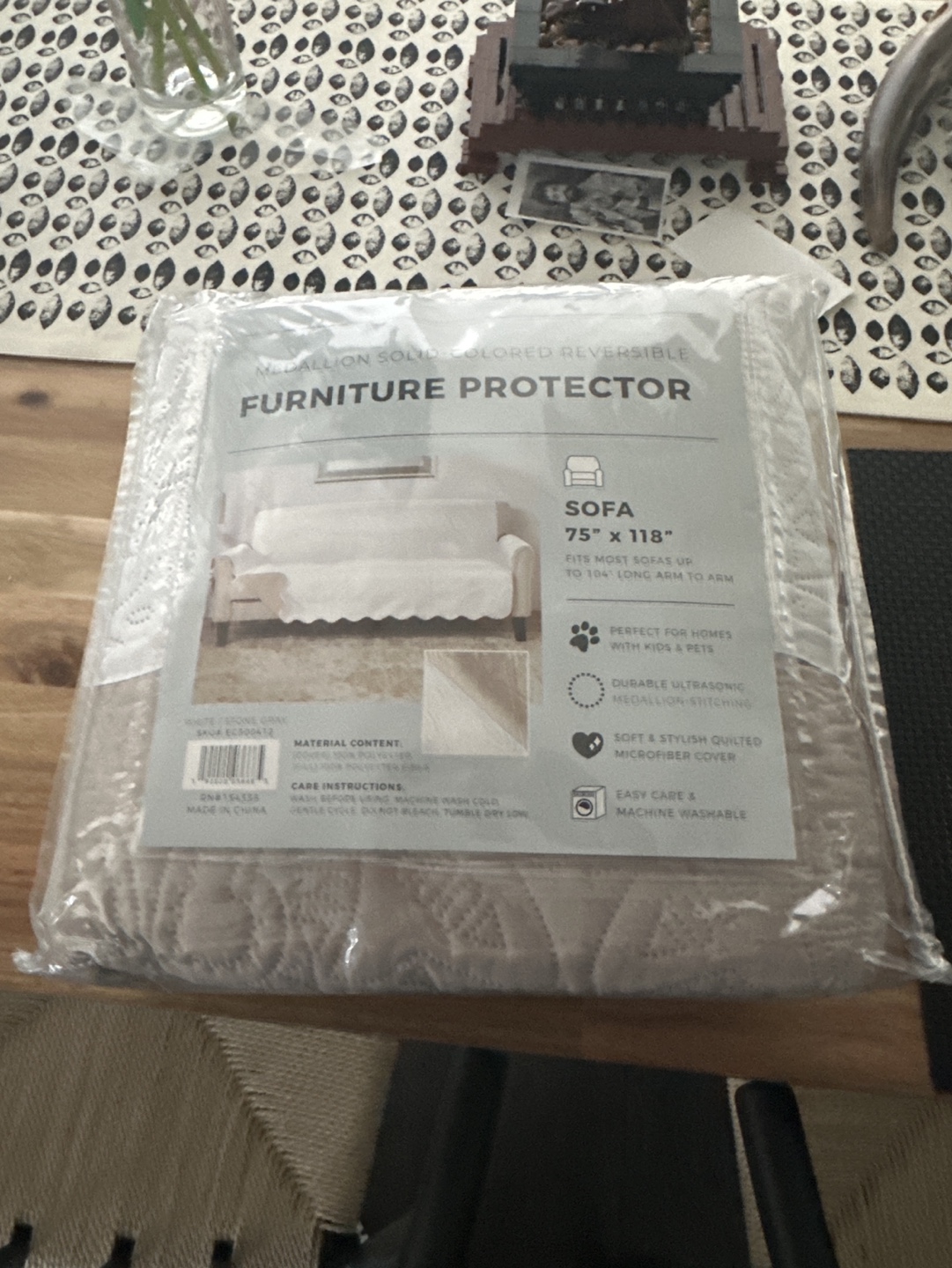 Medallions Sofa Furniture Protector