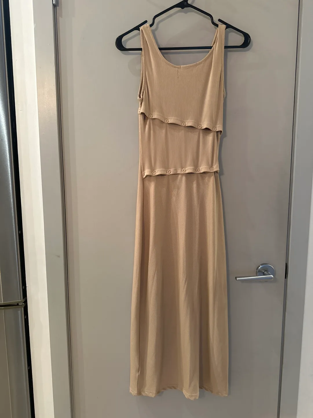 De Base Midi Dress image indicator(3)