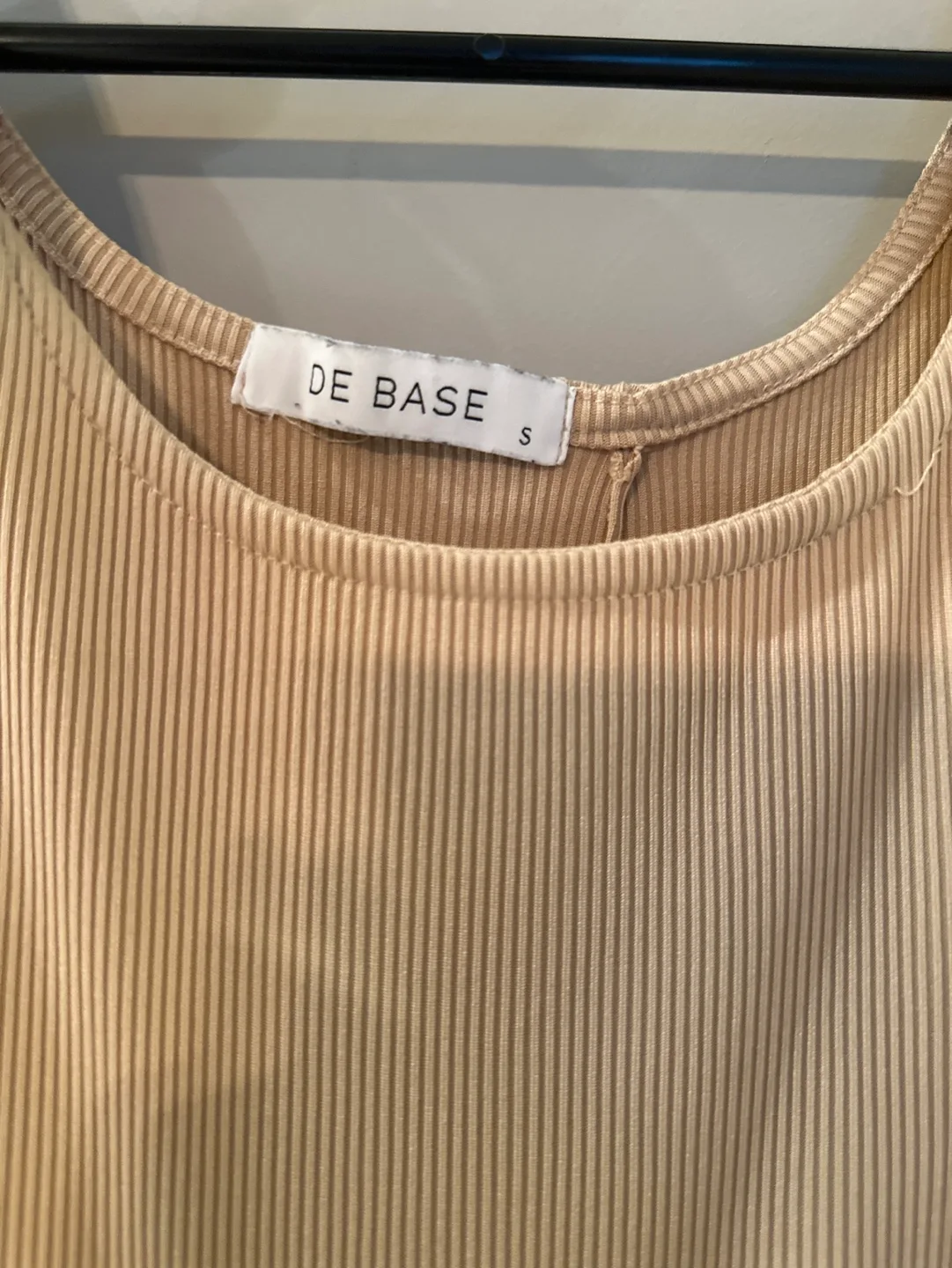 De Base Midi Dress image indicator(2)