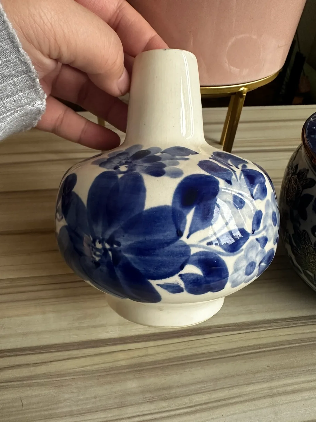 Set of 3 Ceramic Vases image indicator(4)