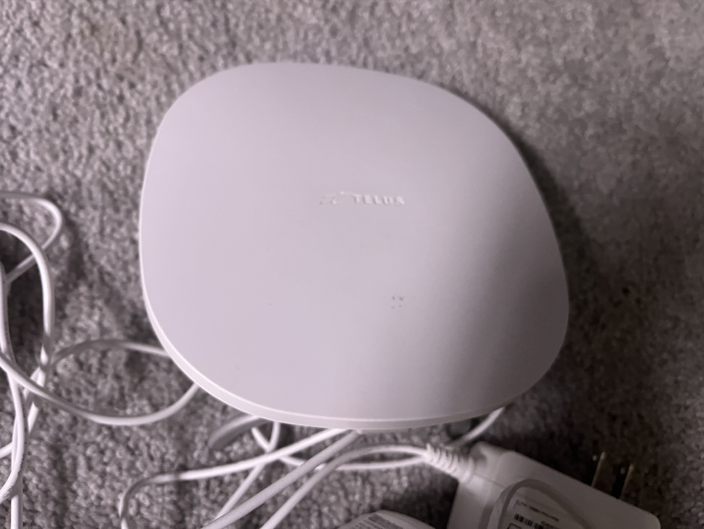 Telus Boost Wi-Fi Amplifiers - photo 4