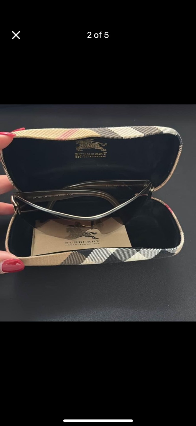 Burberry Sunglasses - photo 4