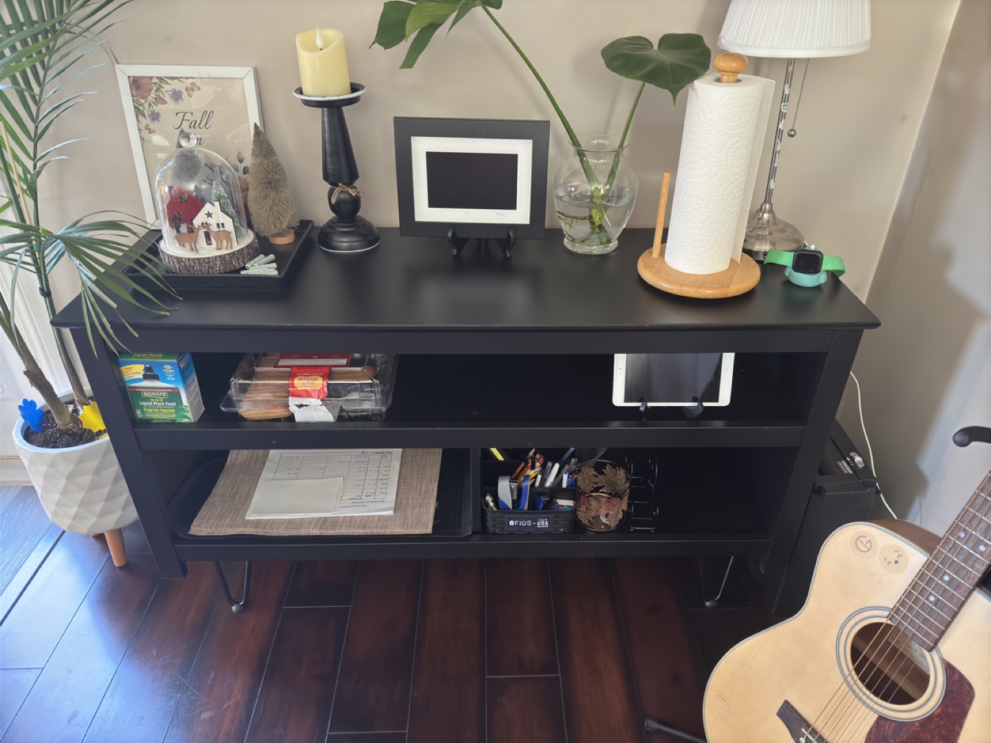 Black 2-Tier  Tv stand 50’ to 55’inch