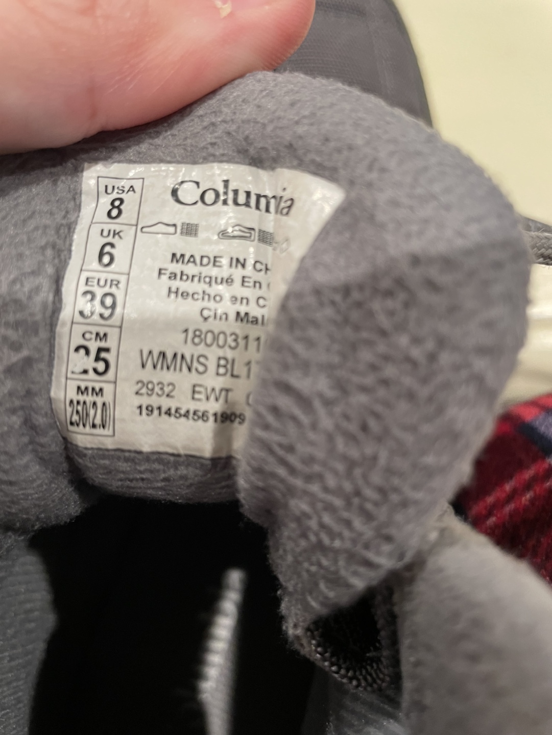 Columbia Women's Winter Boots size 8 - photo 4