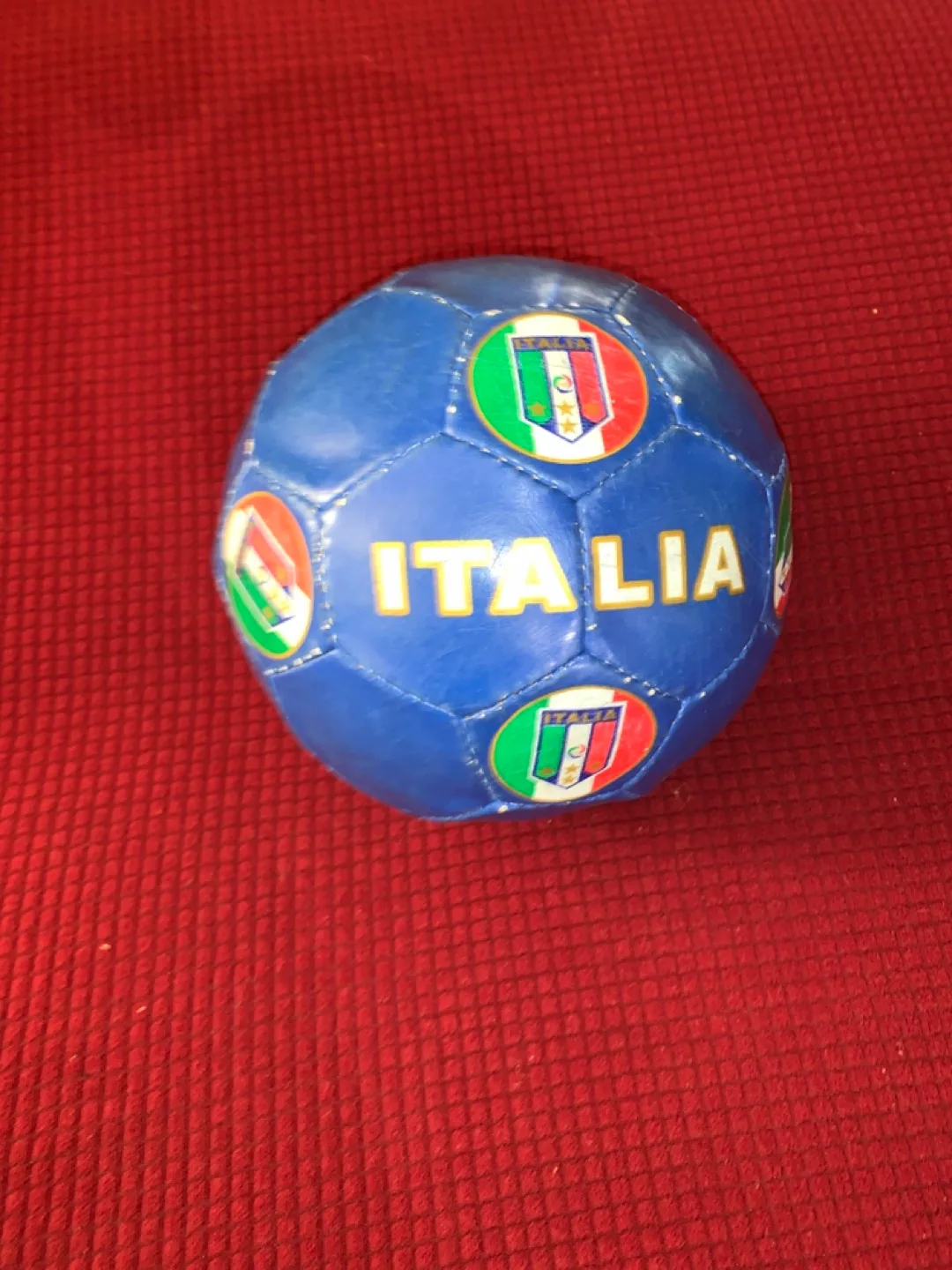 Italia Soccer Ball image indicator(2)