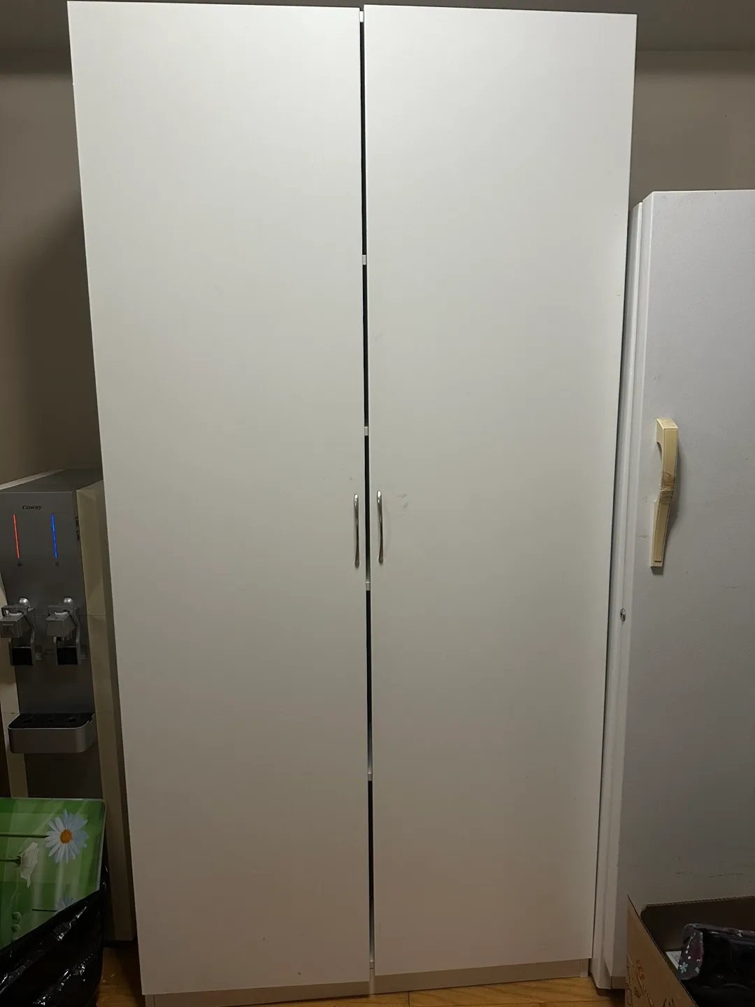 White Wardrobe with Shelves image indicator(2)
