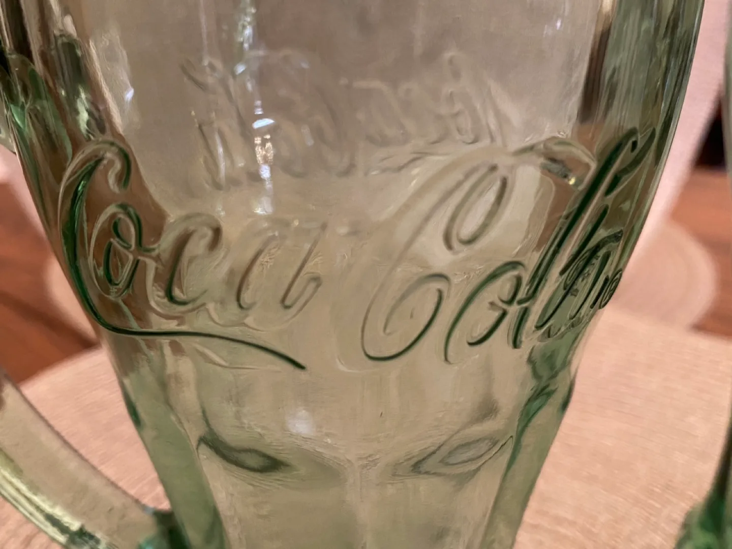 Set of 2 Coca Cola Glasses 6” image indicator(2)