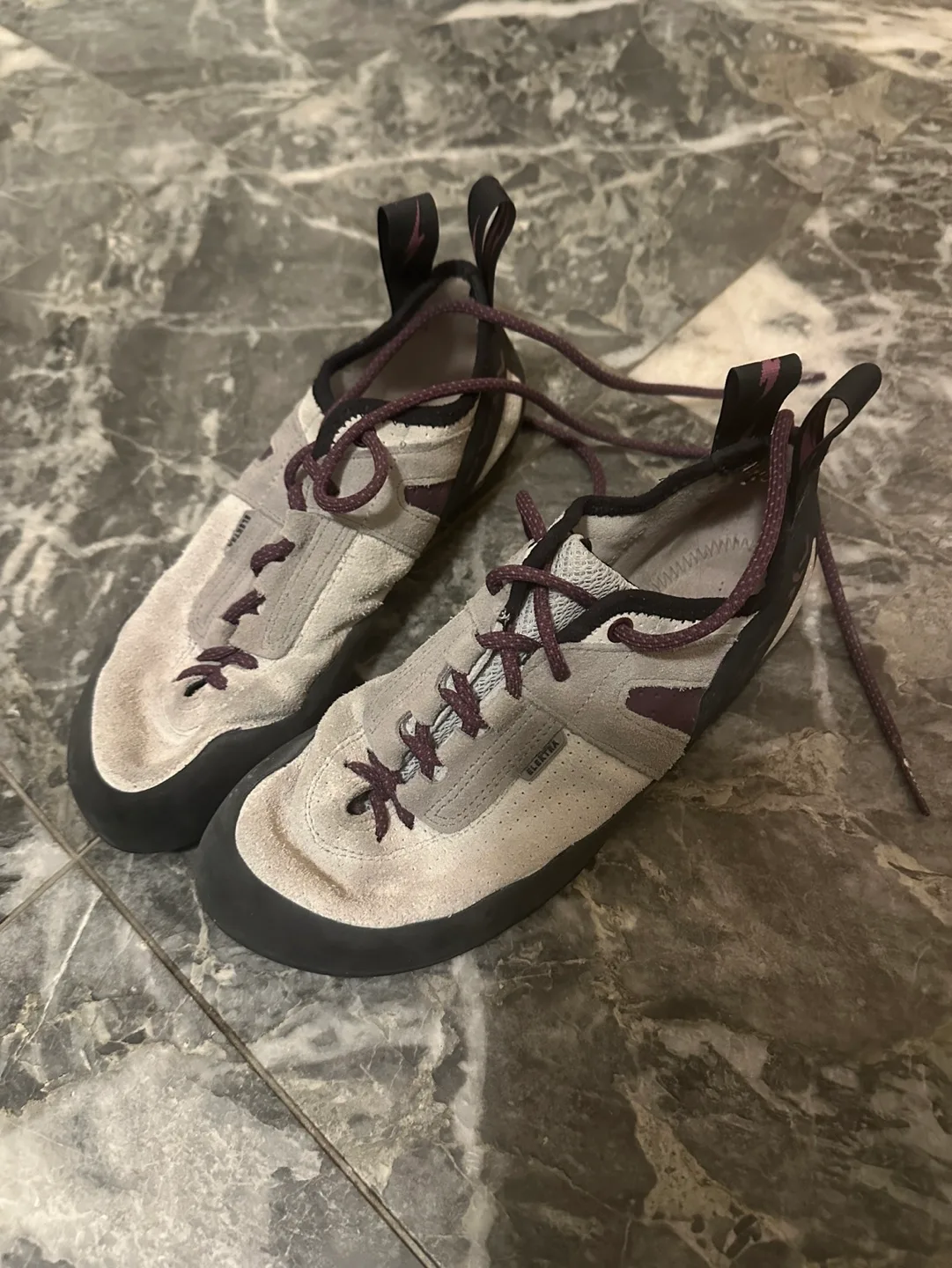 Evolv Elektra Climbing Shoes thumbnail