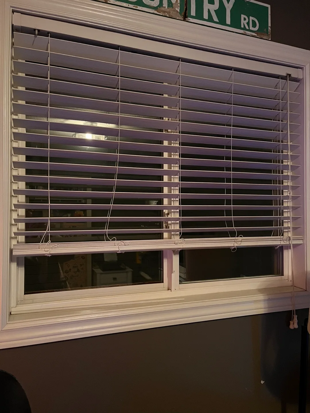 White Window Blinds thumbnail
