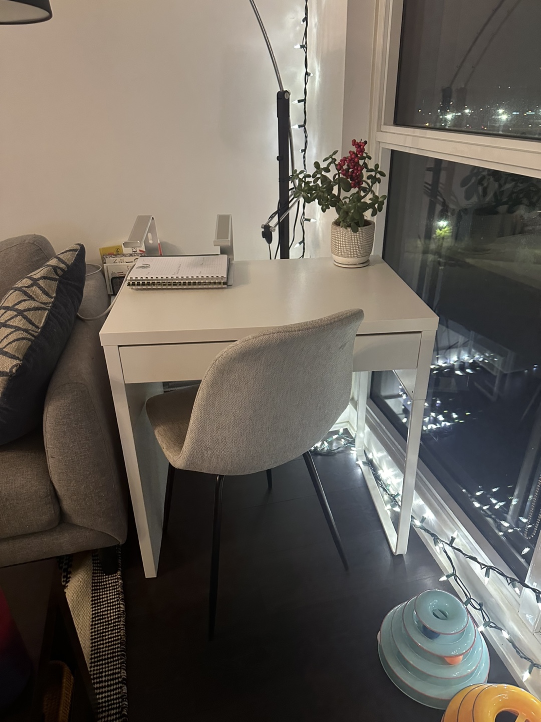 ‼️MUST GO TODAY - White Office Desk with Chair