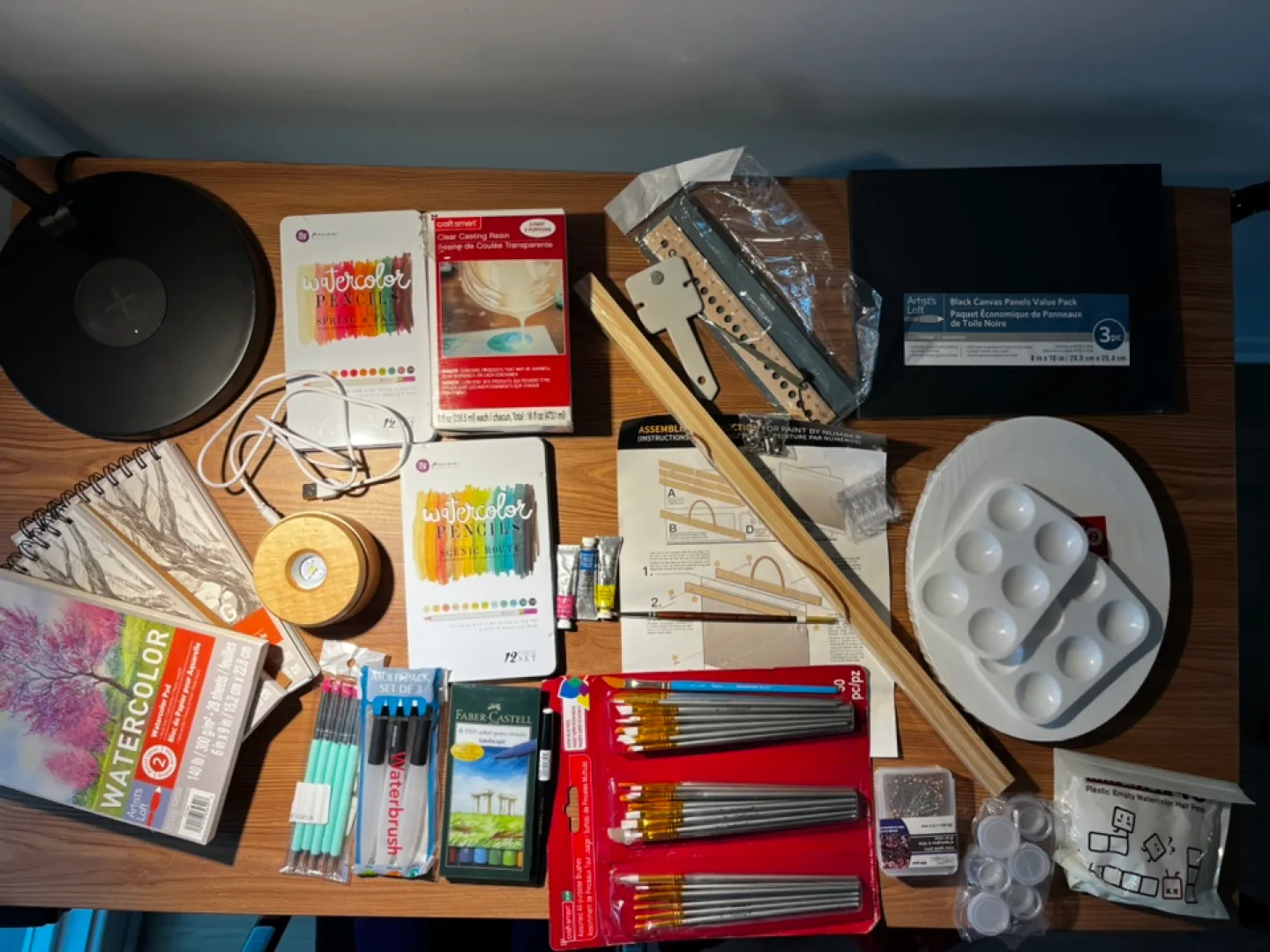 Art supplies bundle thumbnail