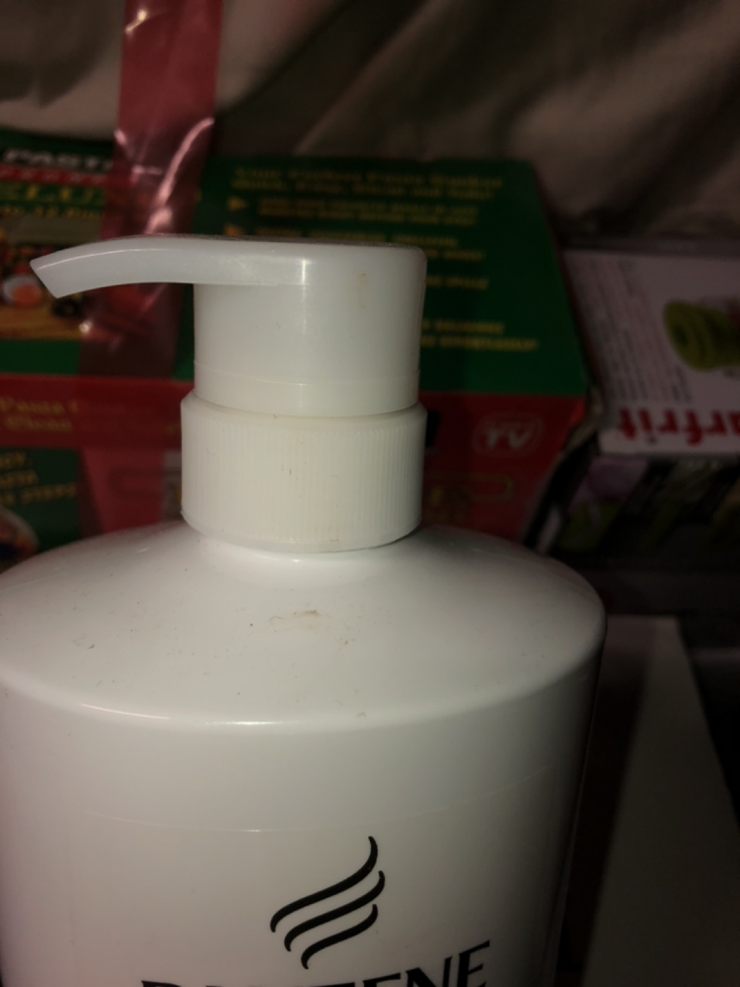 Pantene Pro-V Daily Moisture Renewal Shampoo 900ml - photo 2