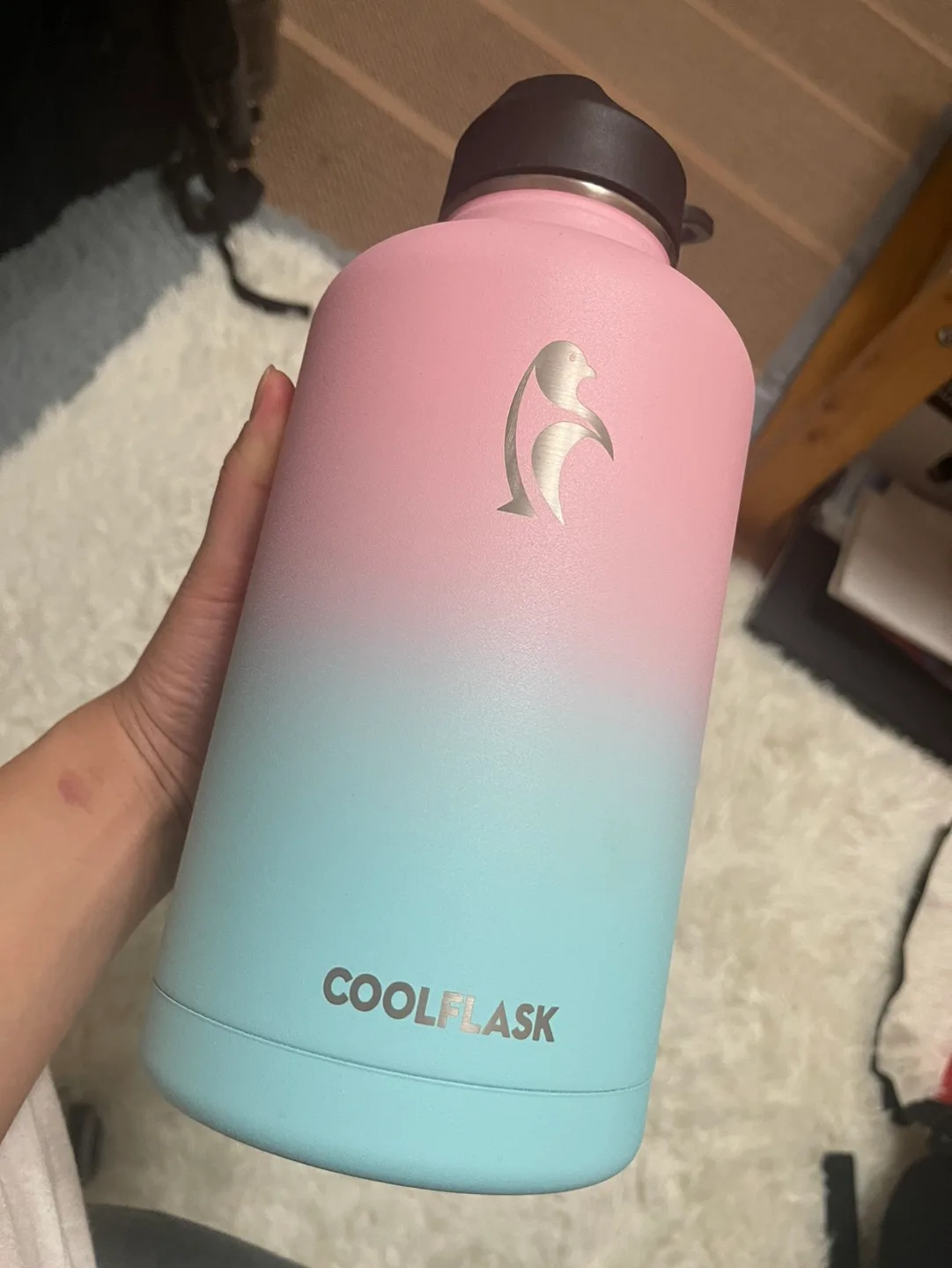 CoolFlask 64oz Water Bottle image indicator(2)
