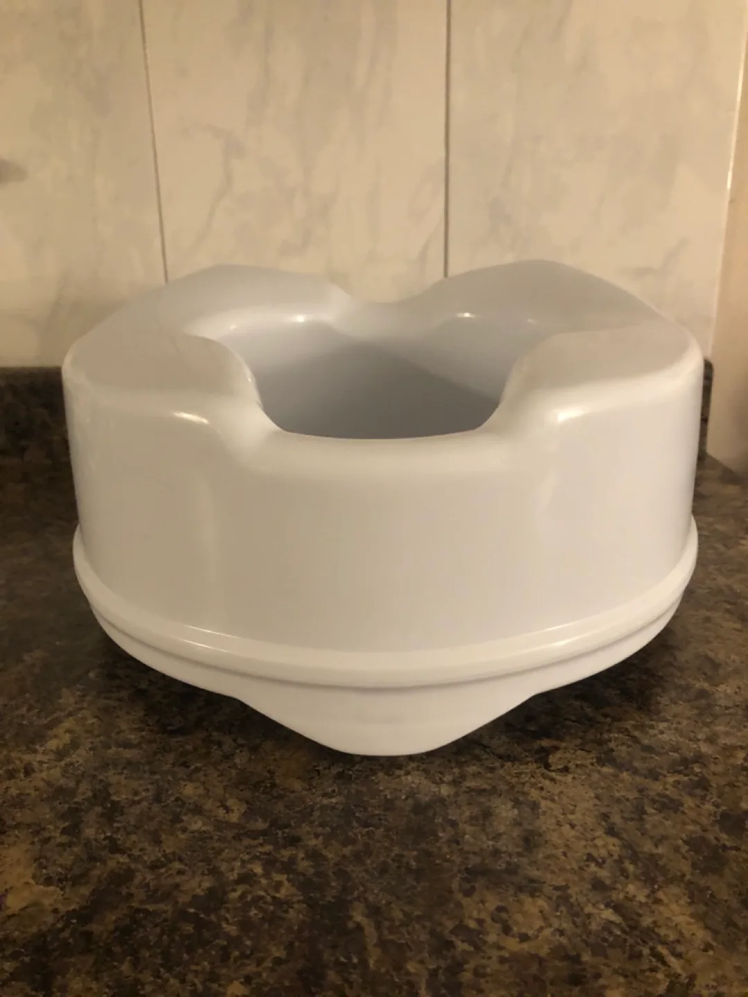 Toilet Seat Riser image indicator(2)