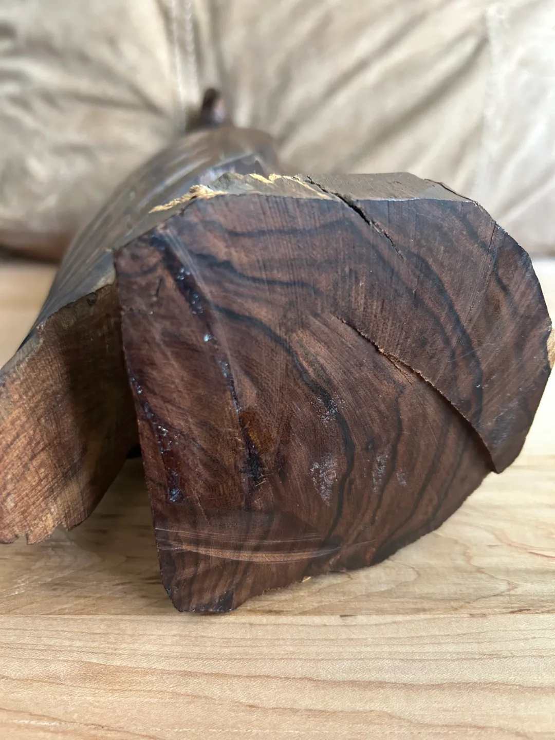 Carved Wooden Eagle image indicator(7)