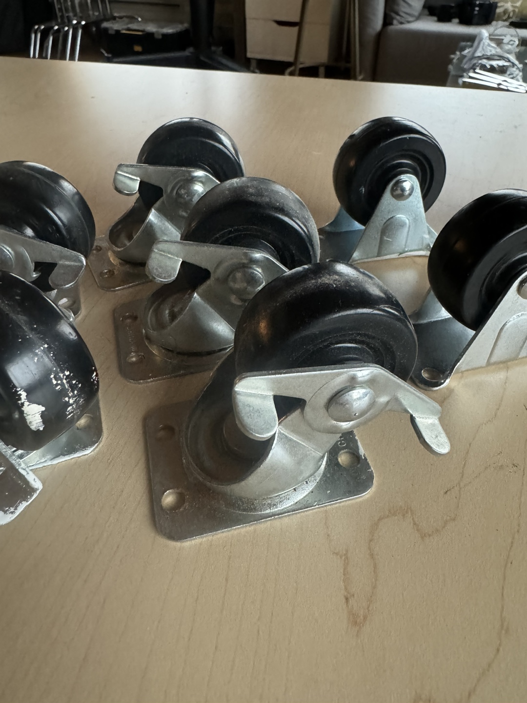 Set of 8 2” swivel casters