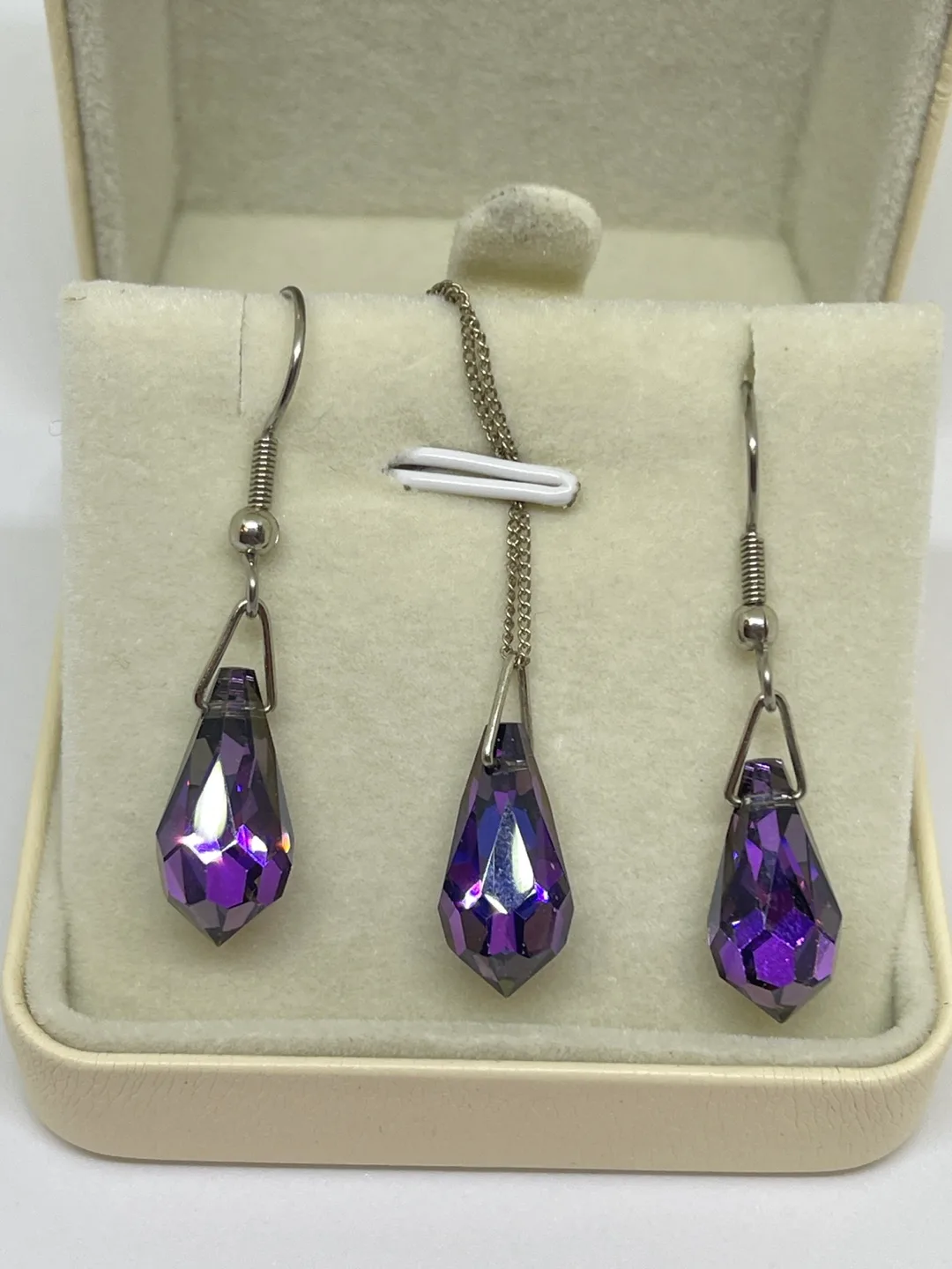 Crystal Teardrop Earrings and Necklace Set thumbnail