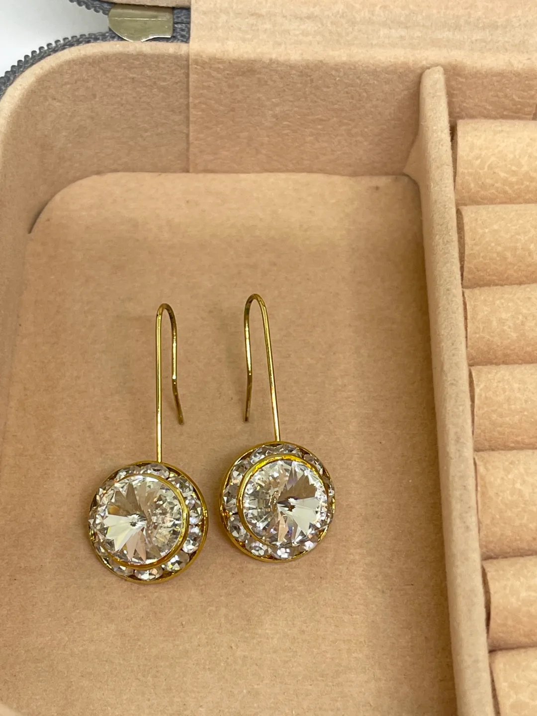 Gold Crystal Earrings thumbnail