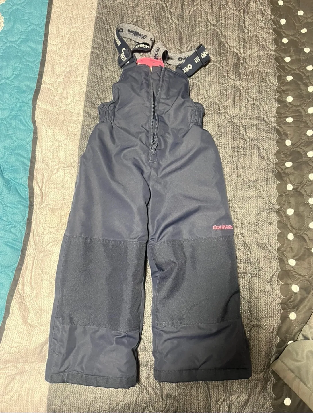 #freecycle Kids Winter Jacket & Snow Pants Bundle image indicator(4)