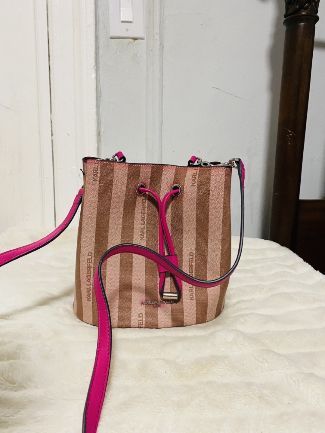 Karl Lagerfeld Paris Crossbody Bag - photo 2