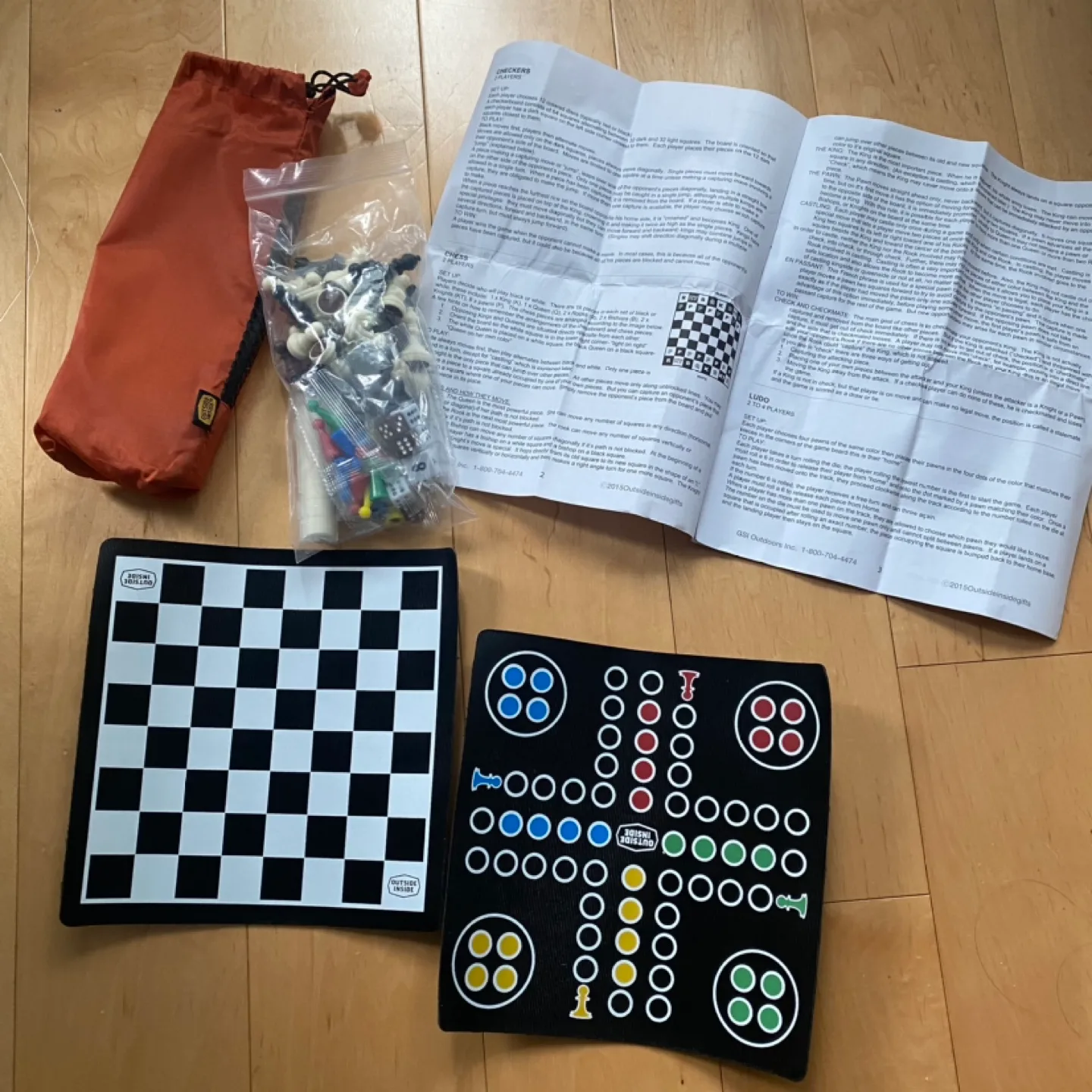 Outside Inside 5-in-1 Travel Games Set image indicator(2)