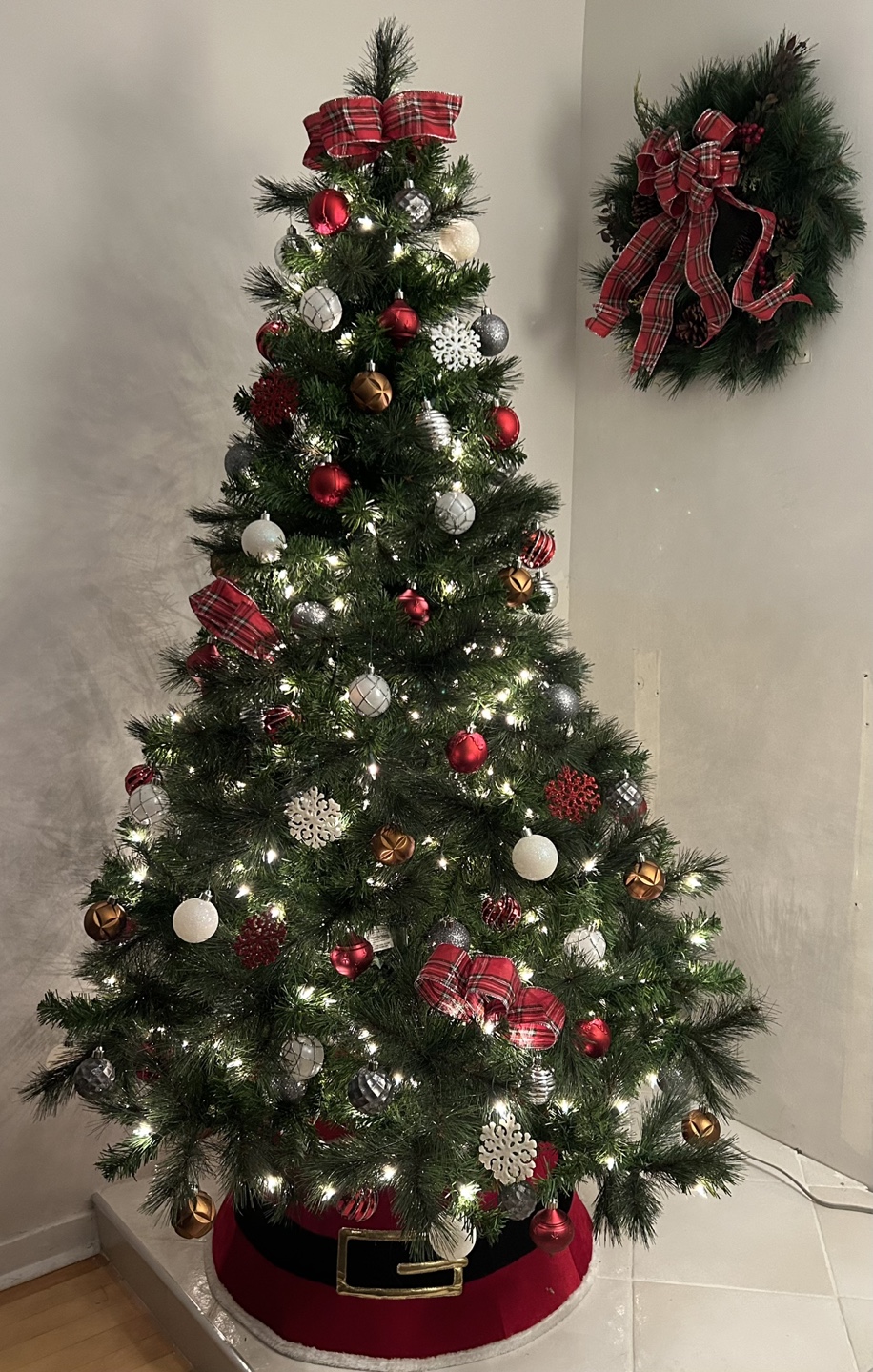 Artificial Christmas Tree with Ornaments and Wreath