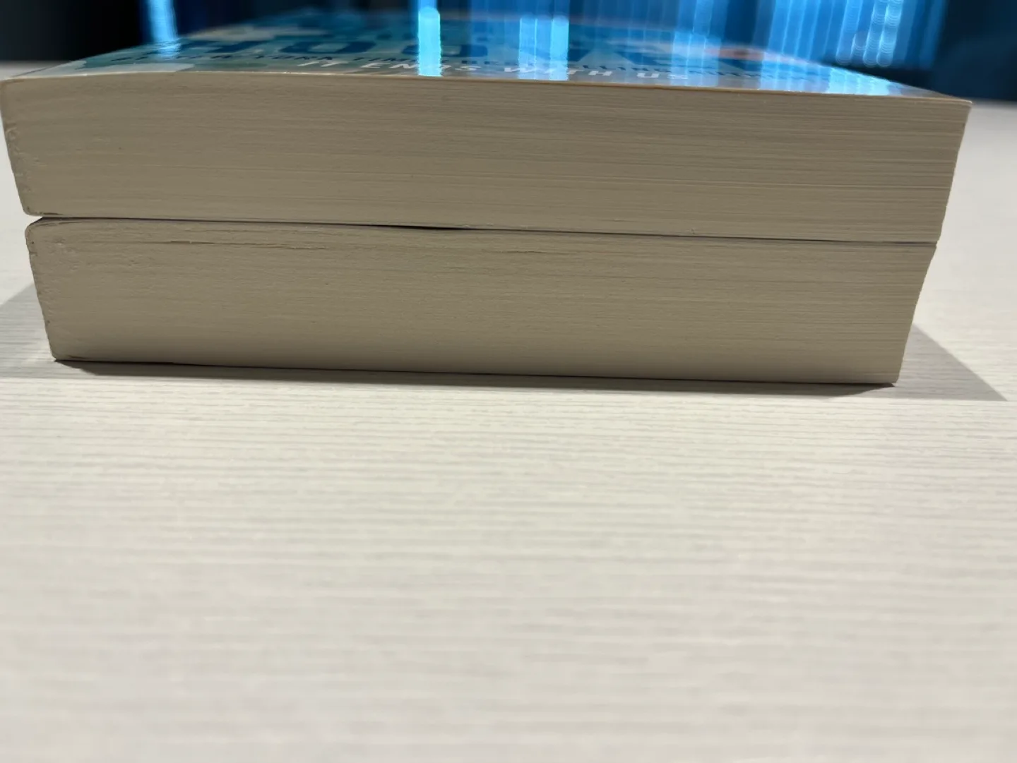 Colleen Hoover It Ends With Us & It Starts With Us - Paperback image indicator(4)