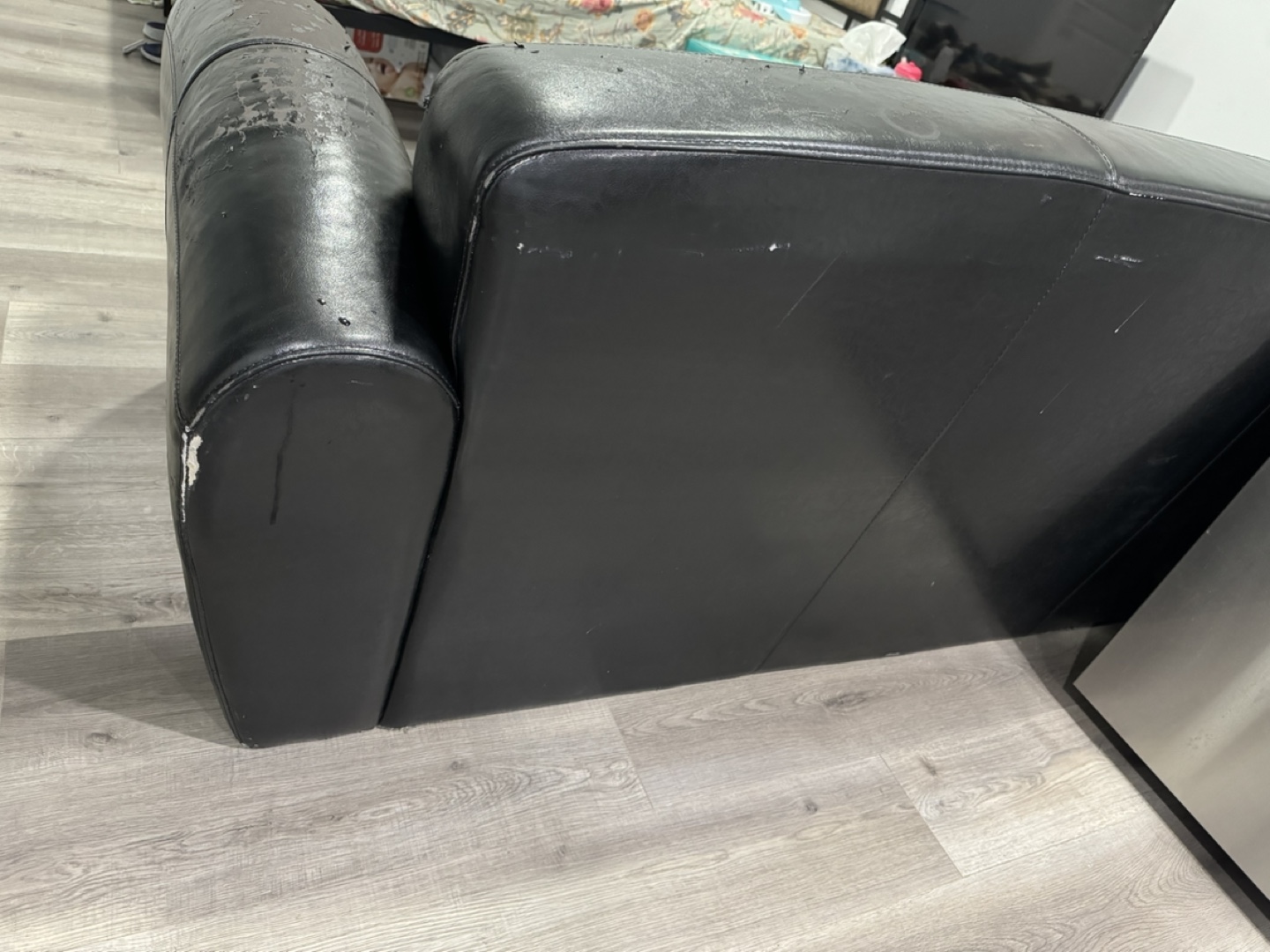Black Leather Sofa 3 seating for sale - photo 3