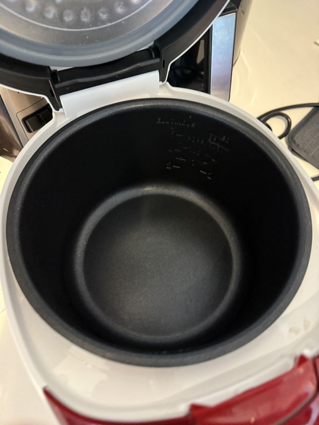 Cuckoo Rice Cooker - photo 3