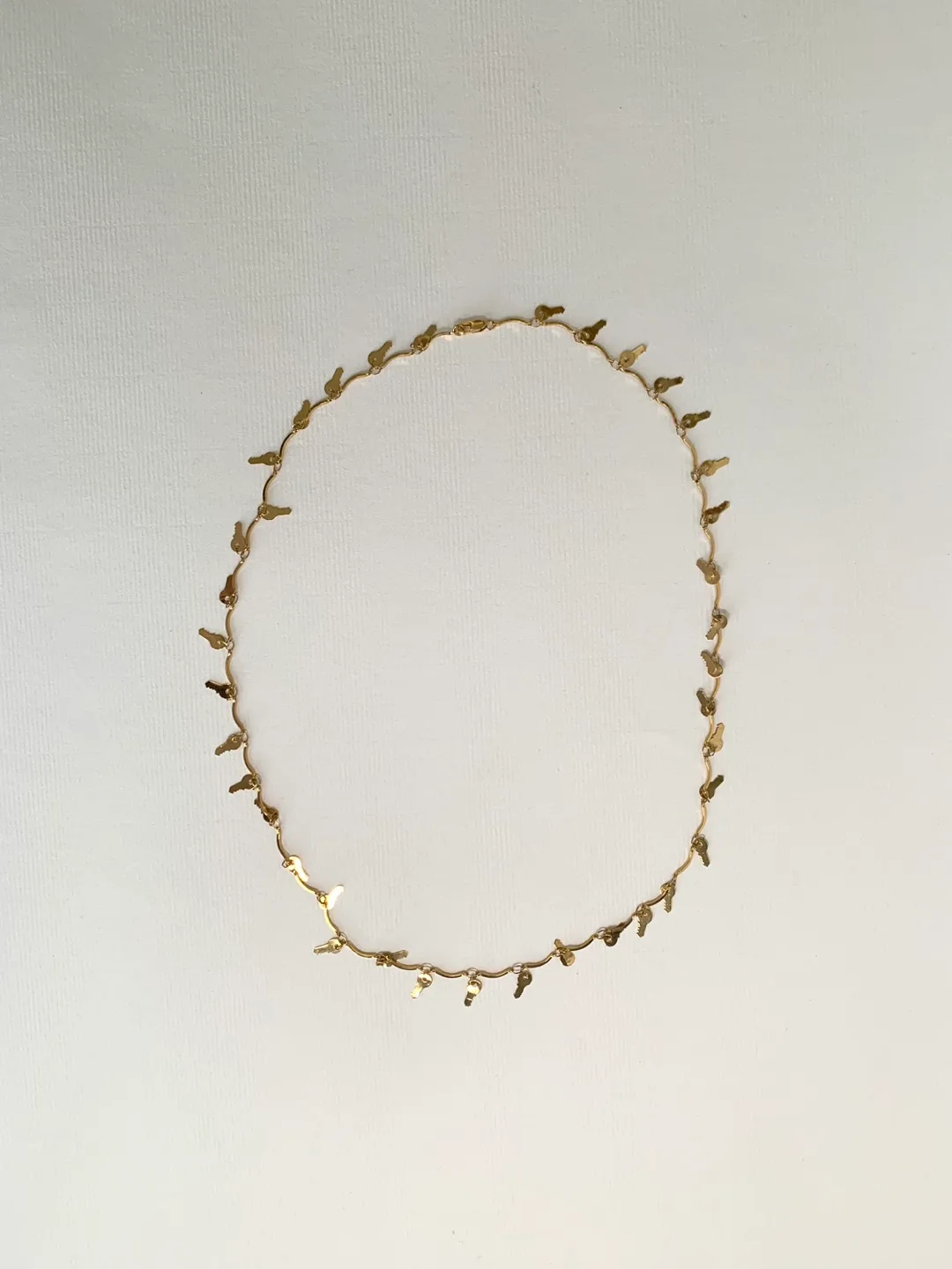 Gold Tone Key Necklace image indicator(2)