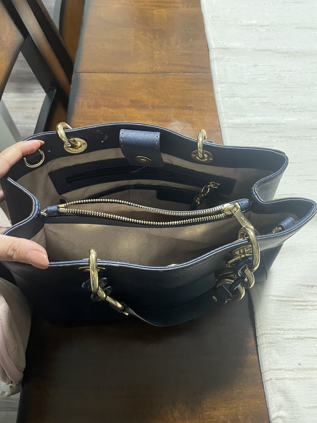 Michael Kors Blue Chain Strap Tote Bag - photo 4