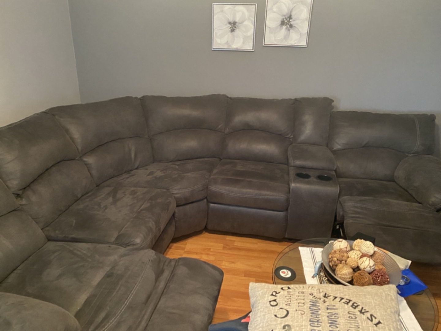 Reclining Sectional Sofa - photo 2