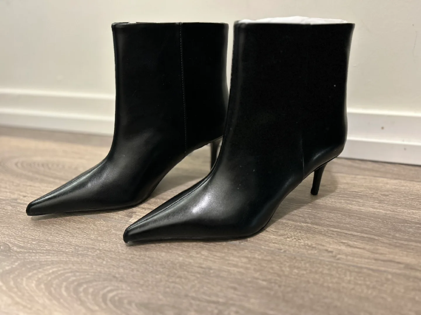 Black Pointed Toe Ankle Boots thumbnail