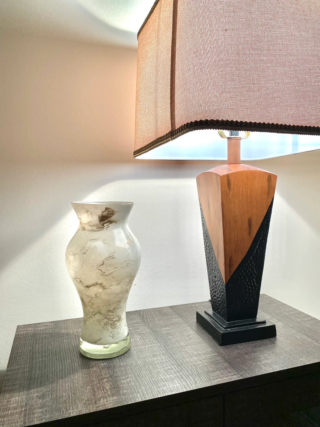 White Vase thumbnail