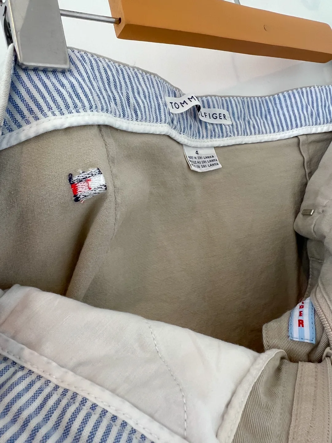 Vintage Tommy Hilfiger beige Mini Skirt Size 4 with 2 pockets image indicator(5)