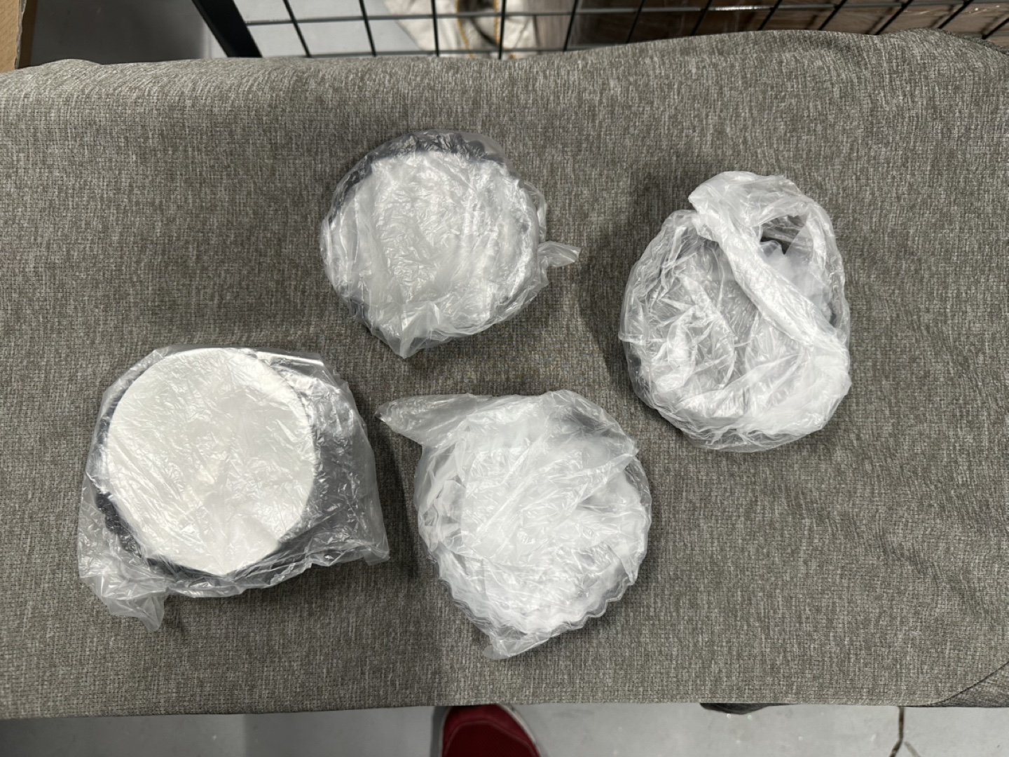 4 Piece Tart Pan Set Removable Bottom, Non-Stick, Carbon Steel - photo 3