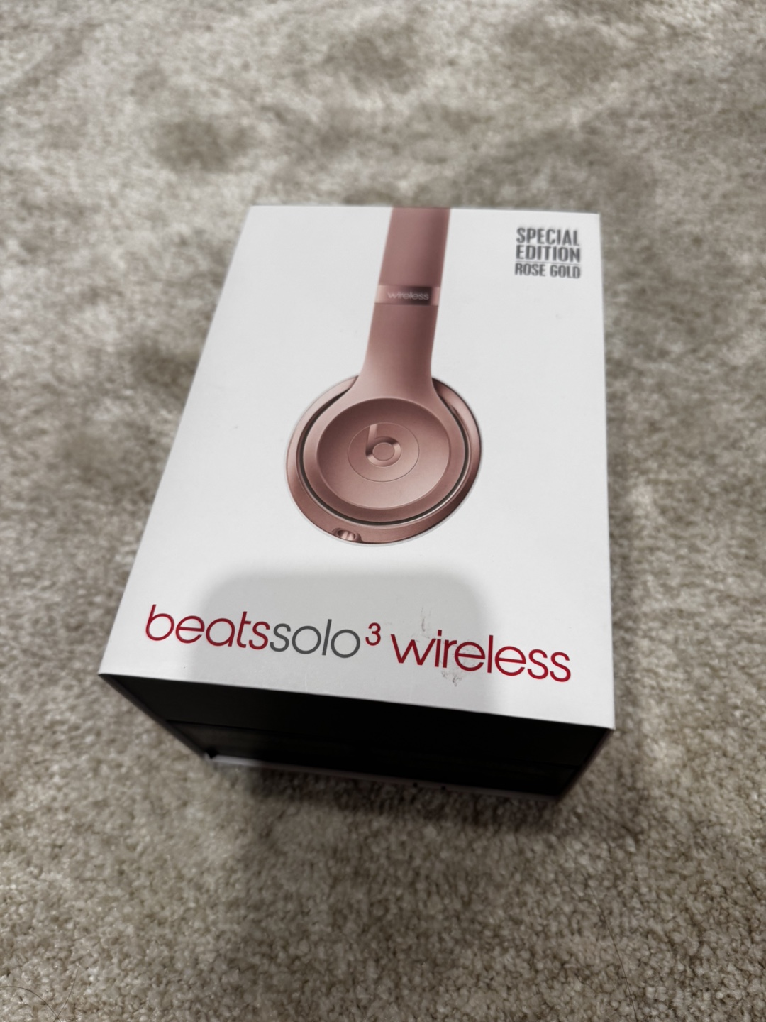 Beats by Dre Solo 3 Wireless Headphones - Rose Gold