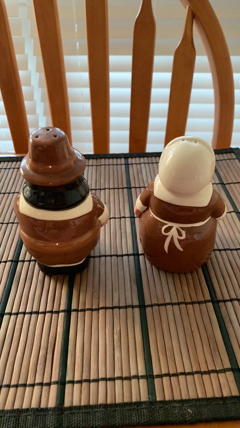 Pilgrim Salt and Pepper Shakers image indicator(2)