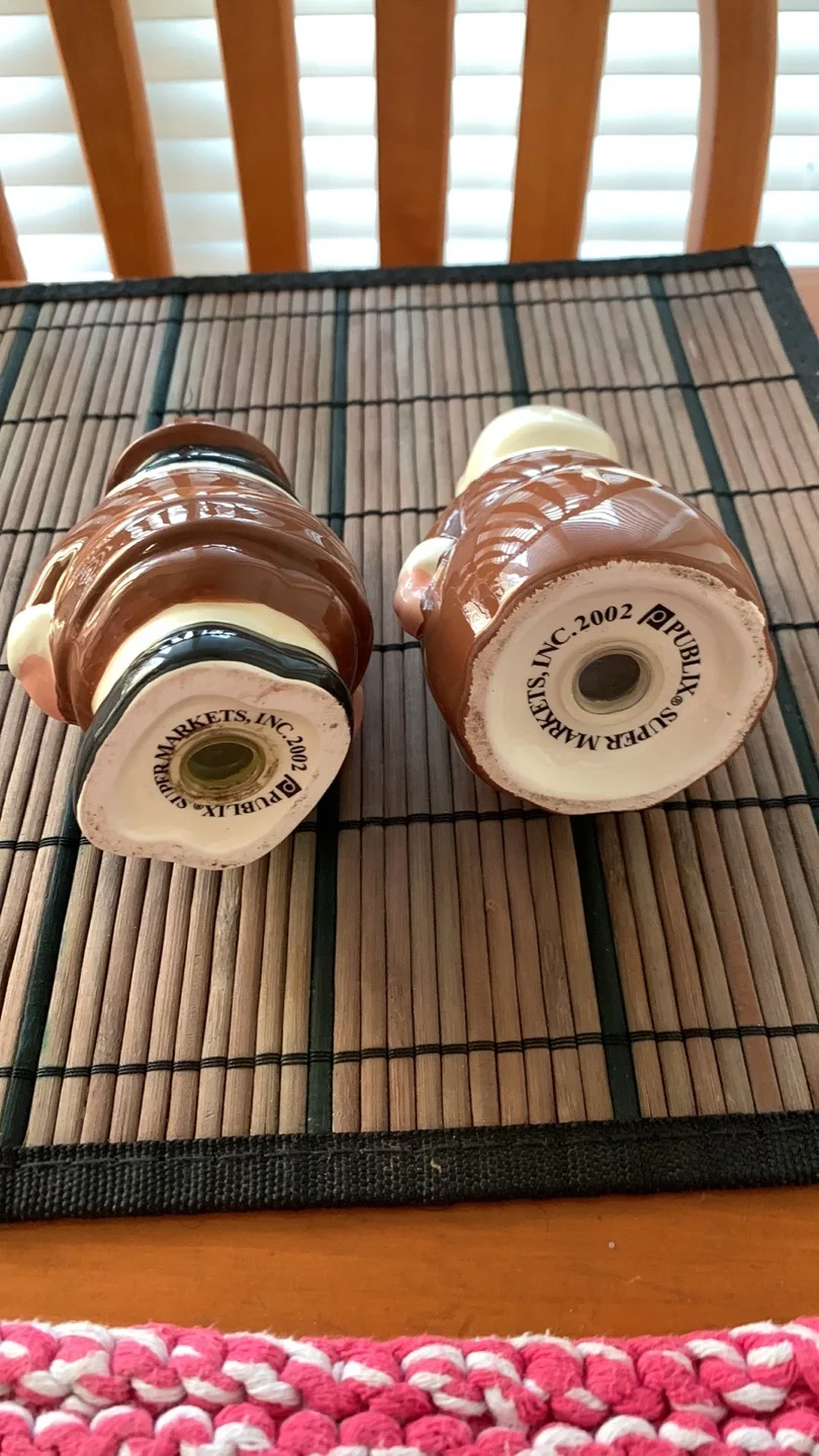 Pilgrim Salt and Pepper Shakers image indicator(3)