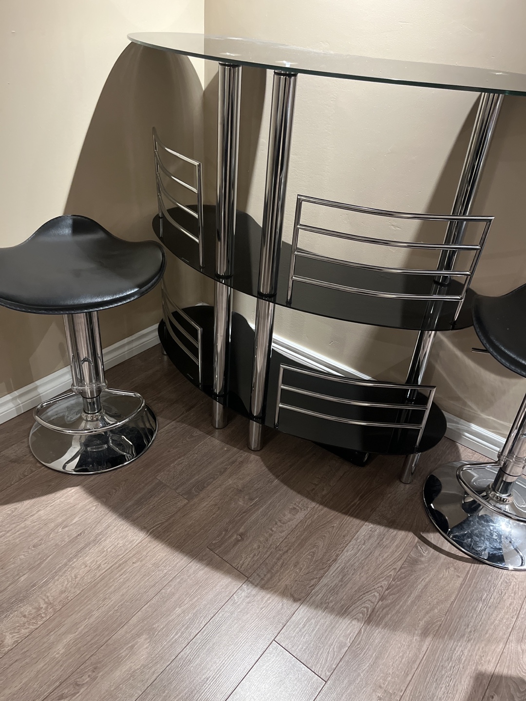 Glass Bar Table with Two Stools - photo 2