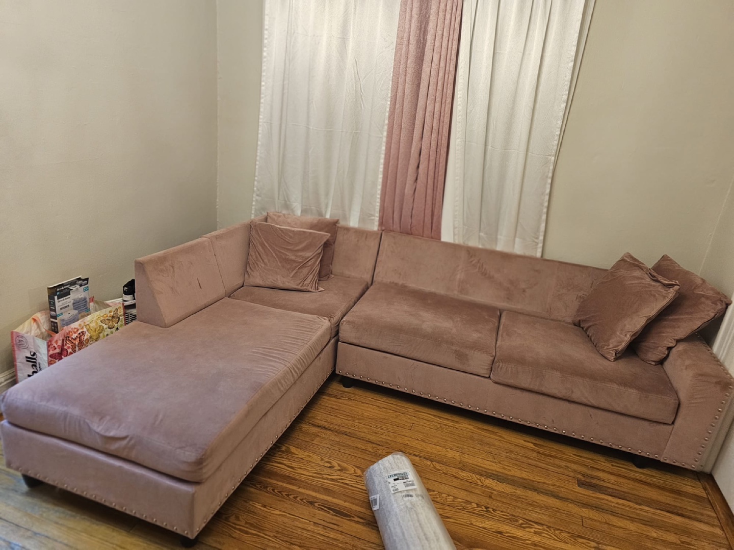 Pink sectional - photo 4