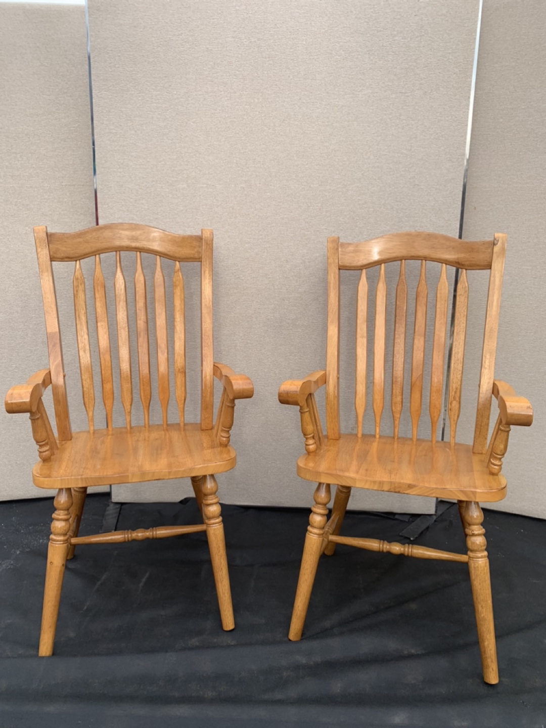 Set of 2 Solid Wood Captain’s Chair
